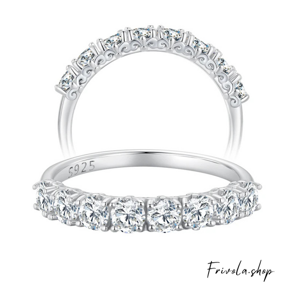 Jocely – Moissanite Ring Timeless Sparkle
