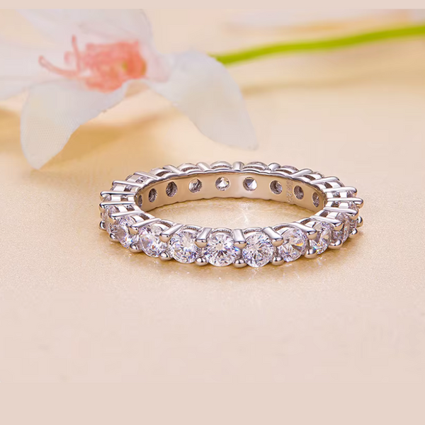 Ethania – Moissanite Eternity Ring