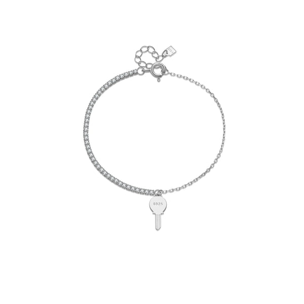 Luna Grace - Sparkle Key Zircon Bracelet