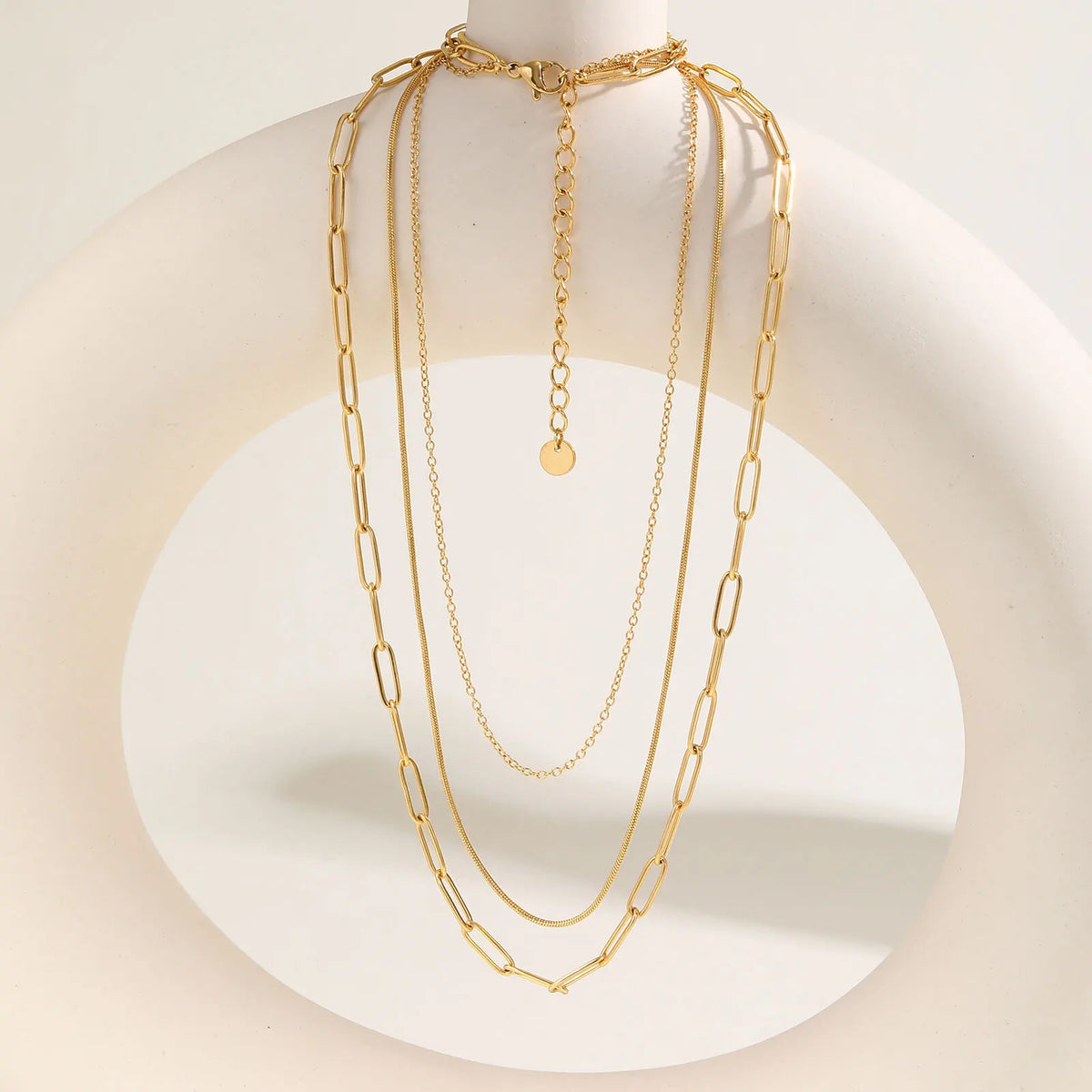 Golden Layers – Set of 3 Steel Goldplated Necklaces