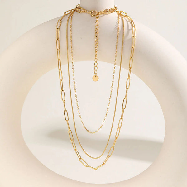 Golden Layers – Set of 3 Steel Goldplated Necklaces